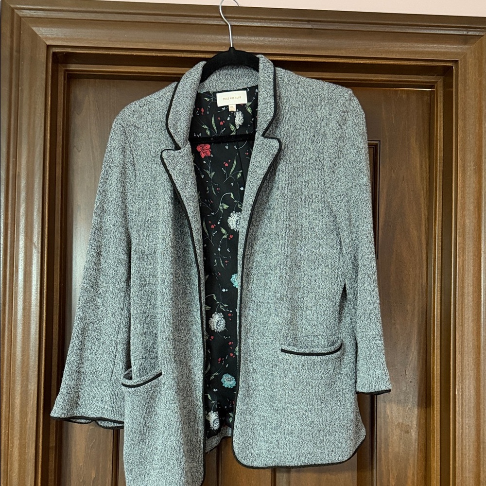 Skies Are Blue Gray Blazer with Black Trim